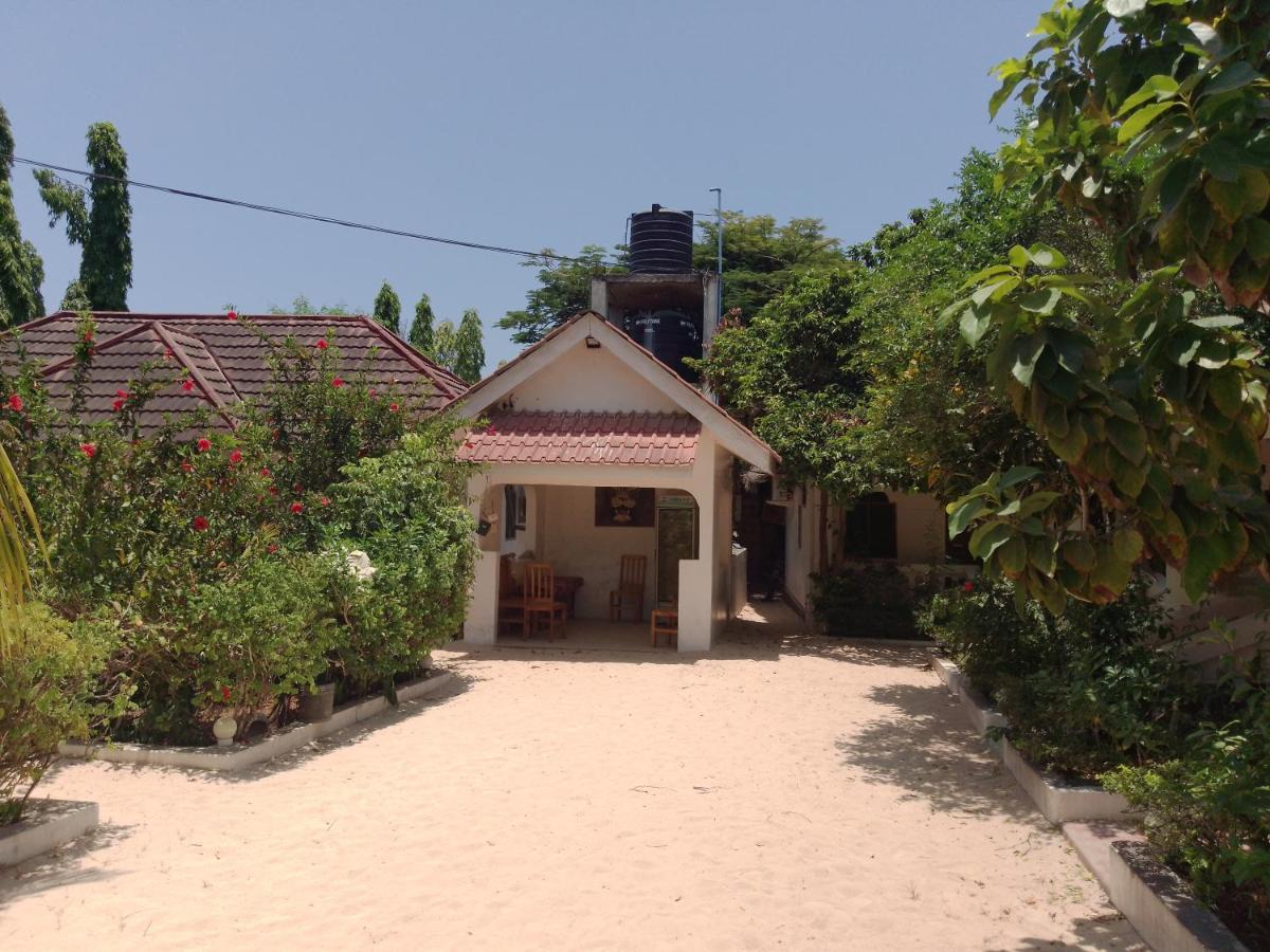 H & H Bungalows Nungwi Exterior foto