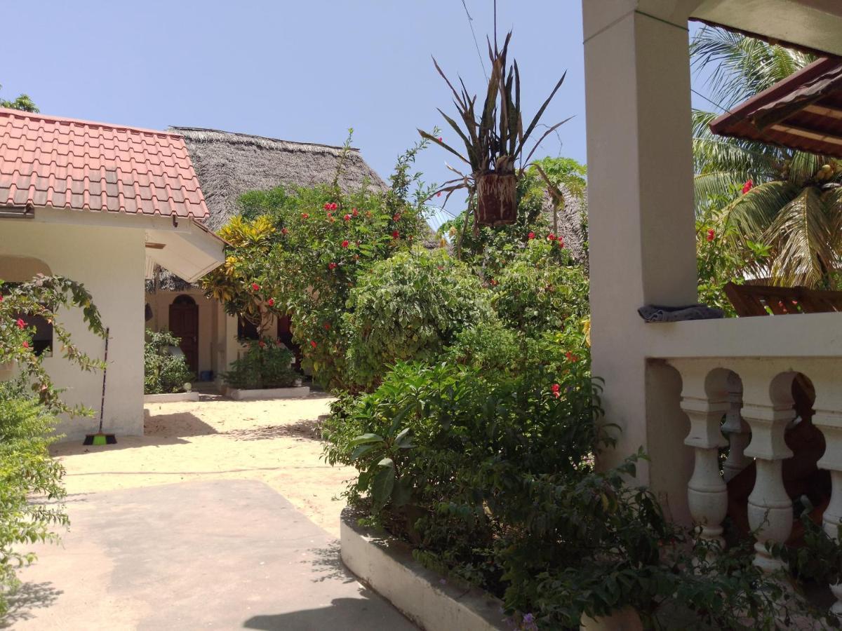 H & H Bungalows Nungwi Exterior foto